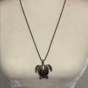 Silver Turtle Pendant Necklace